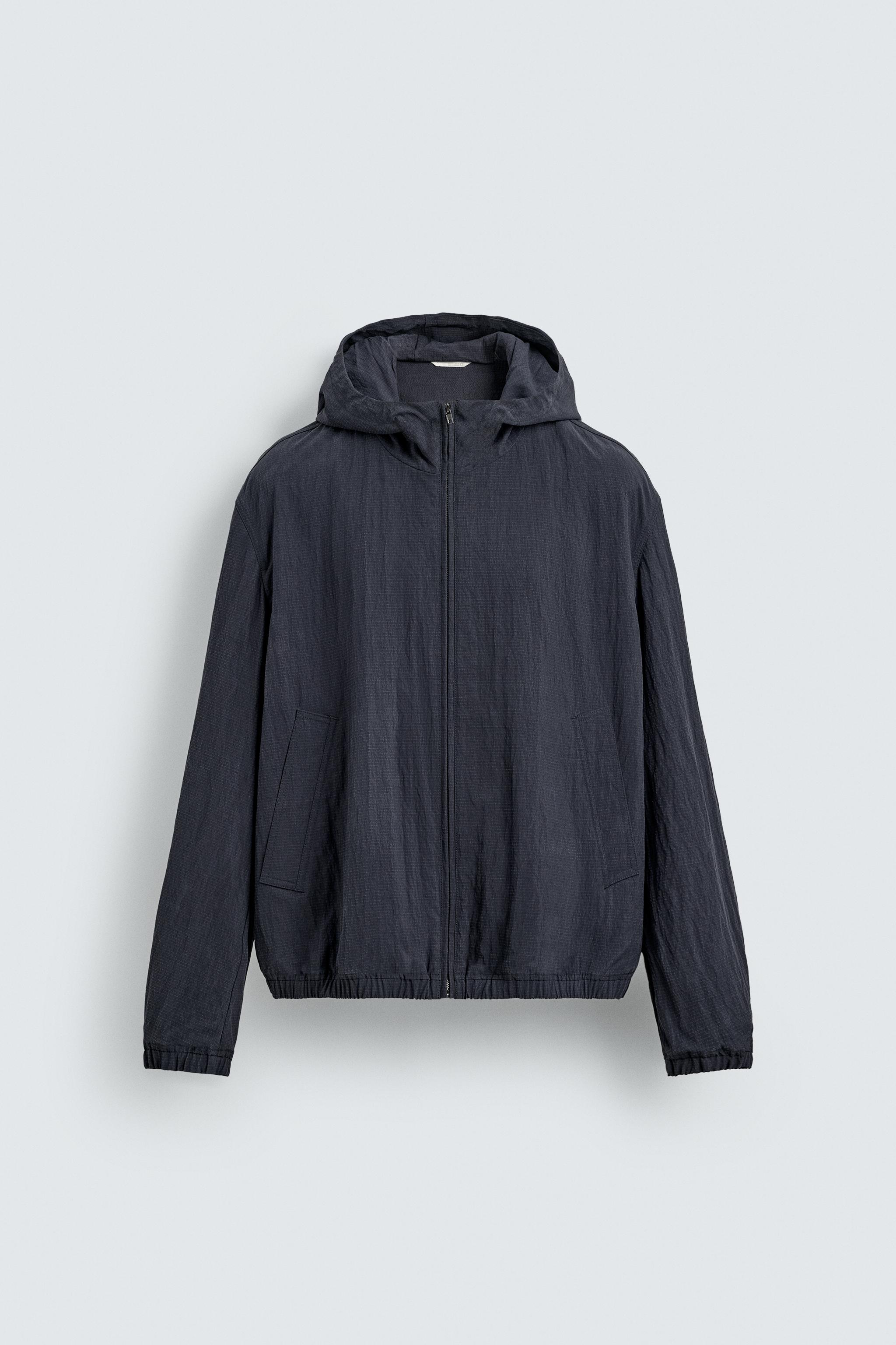LIGHTWEIGHT TECHNICAL JACKET